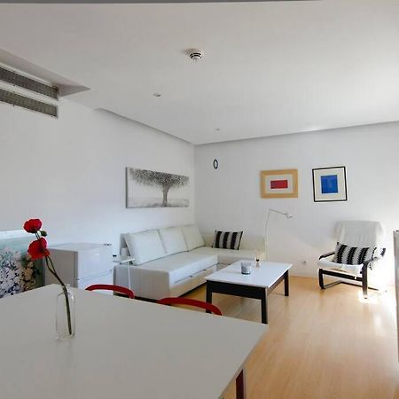 Beautiful Flat A Stone'S Throw From The Retiro-Vill Lägenhet Madrid Exteriör bild