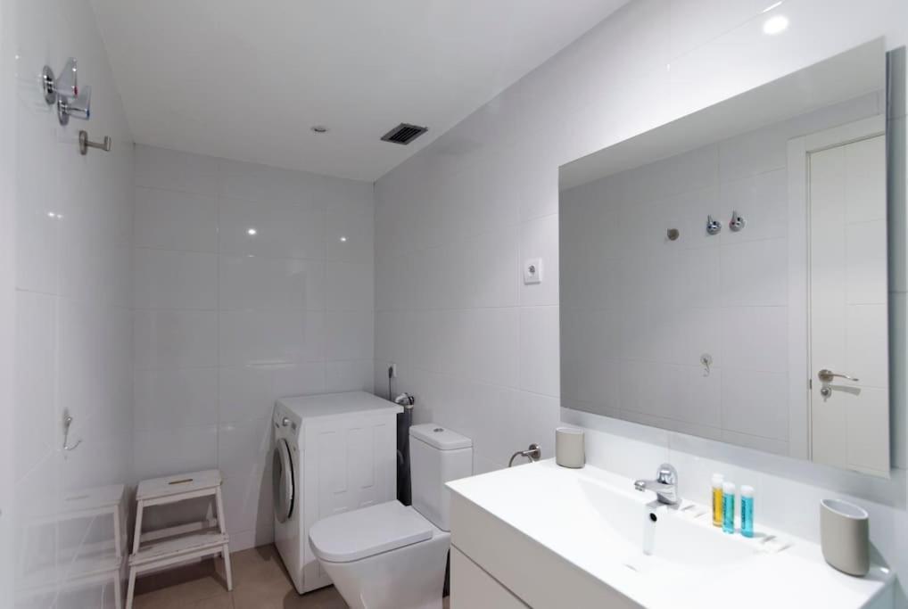 Beautiful Flat A Stone'S Throw From The Retiro-Vill Lägenhet Madrid Exteriör bild