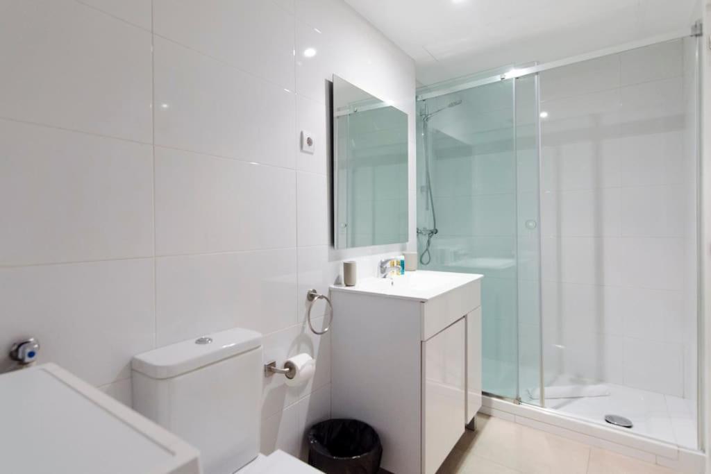 Beautiful Flat A Stone'S Throw From The Retiro-Vill Lägenhet Madrid Exteriör bild