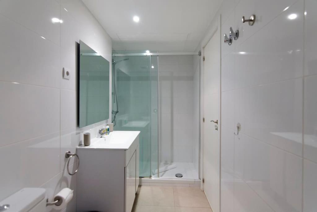 Beautiful Flat A Stone'S Throw From The Retiro-Vill Lägenhet Madrid Exteriör bild