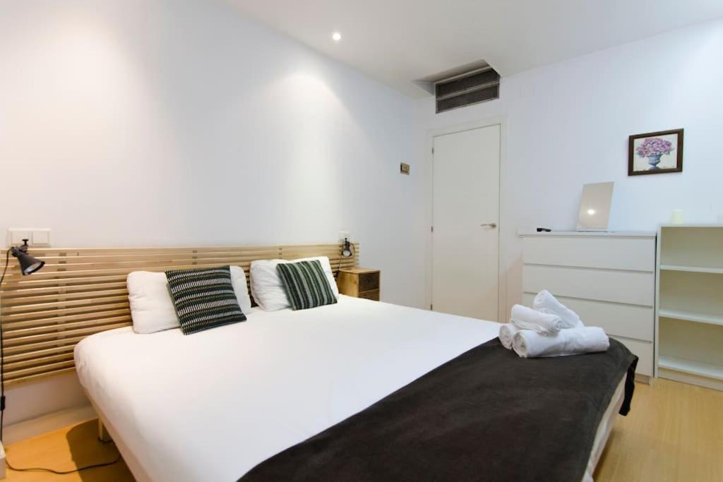 Beautiful Flat A Stone'S Throw From The Retiro-Vill Lägenhet Madrid Exteriör bild