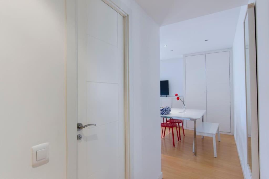 Beautiful Flat A Stone'S Throw From The Retiro-Vill Lägenhet Madrid Exteriör bild