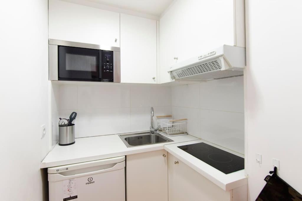 Beautiful Flat A Stone'S Throw From The Retiro-Vill Lägenhet Madrid Exteriör bild